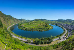 Europa, Deutschland, Rheinland-Pfalz, Landkreis Cochem-Zell, Mosel, Moseltal, Bremm, Moselkrampen Europa, Deutschland, Rheinland-Pfalz, Landkreis Cochem-Zell, Mosel, Moseltal, Bremm, Moselkrampen